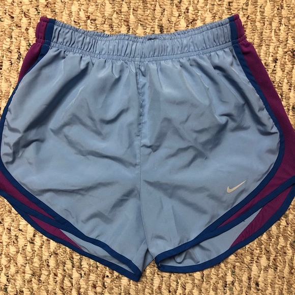 Nike running shorts - Picture 4 of 7